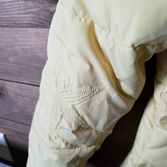 Vero Puimino Real Feather Embroidered Reversible Pale Yellow Puffer Jacket Sz S - Picture 12 of 16